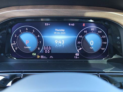 Certified 2026 Volkswagen Atlas SE image 12