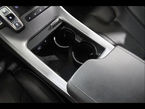 Used 2024 Hyundai Palisade Calligraphy AWD/4WD image 16