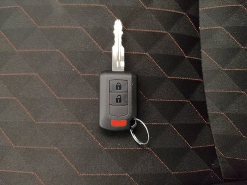 Used 2022 Mitsubishi Mirage ES FWD image 32