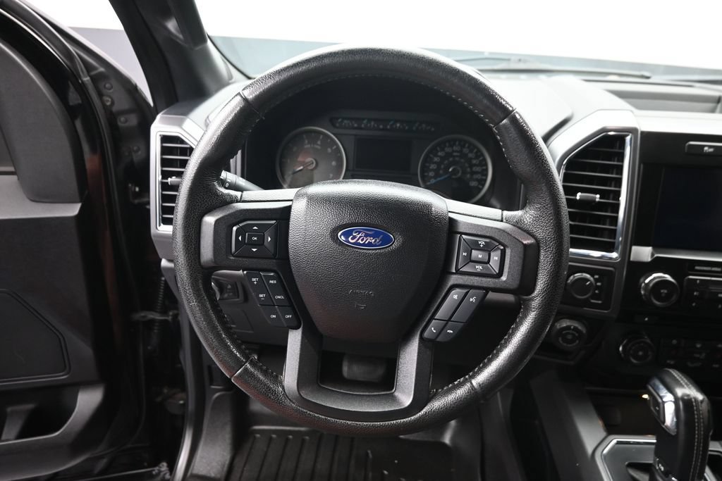 Used 2016 Ford F150 XLT w/ Equipment Group 302A Luxury AWD/4WD image 23