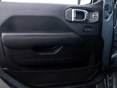 Used 2024 Jeep Wrangler Unlimited Rubicon 392 image 19