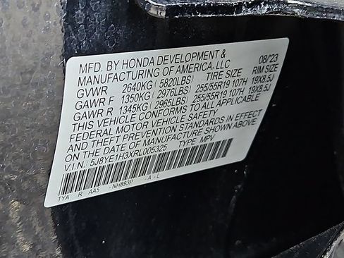 Used 2024 Acura MDX SH-AWD image 28