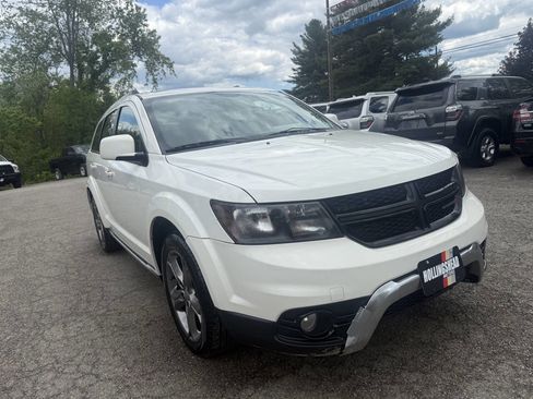Used 2016 Dodge Journey Crossroad w/ Popular Equipment Group AWD/4WD image 3