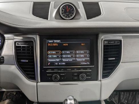 Used 2016 Porsche Macan S w/ Premium Package Plus image 29