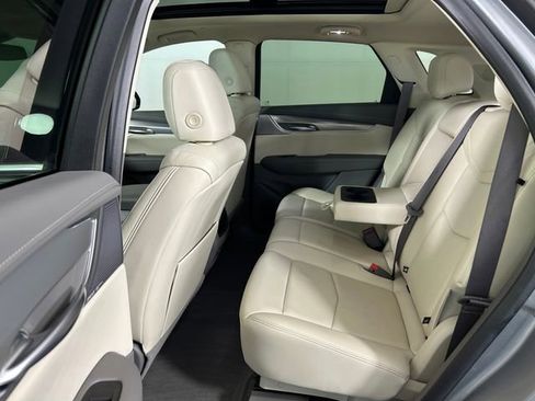 Certified 2024 Cadillac XT5 Premium Luxury w/ LPO, Floor Liner Package image 25