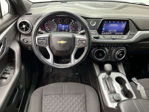 Used 2021 Chevrolet Blazer LT AWD/4WD image 12