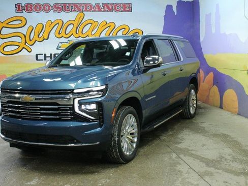 New 2025 Chevrolet Suburban Premier w/ Sun And Tow Package image 2