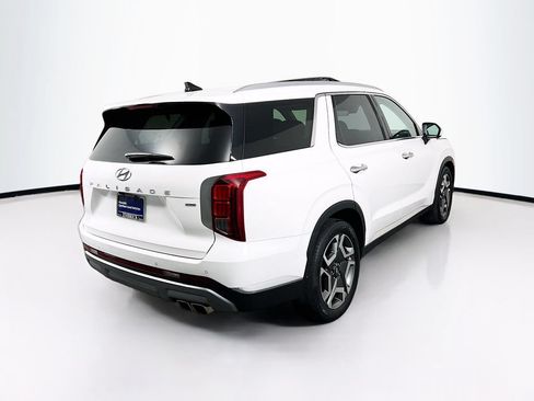Certified 2023 Hyundai Palisade Limited w/ Winter Package AWD/4WD image 7