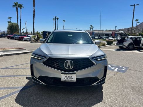 Used 2025 Acura MDX SH-AWD image 2