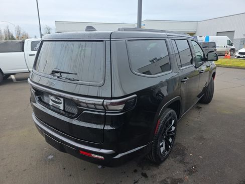 New 2026 Jeep Grand Wagoneer Summit w/ Premium Group III AWD/4WD image 5