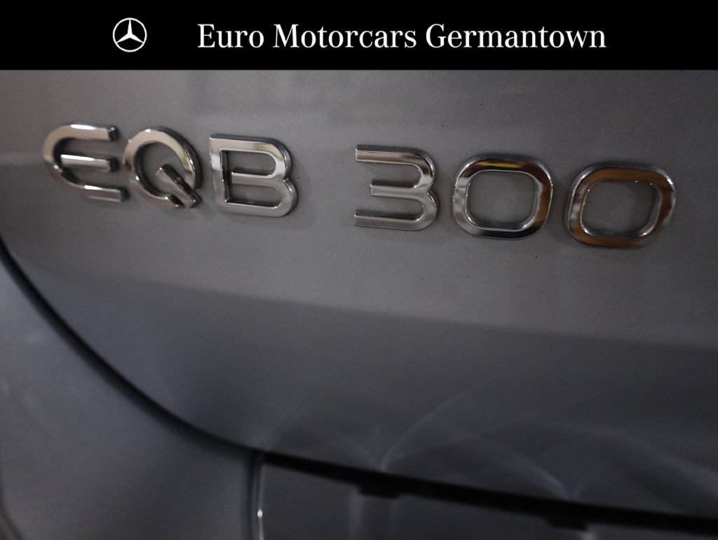 Used 2024 Mercedes-Benz EQB 300 4MATIC image 53