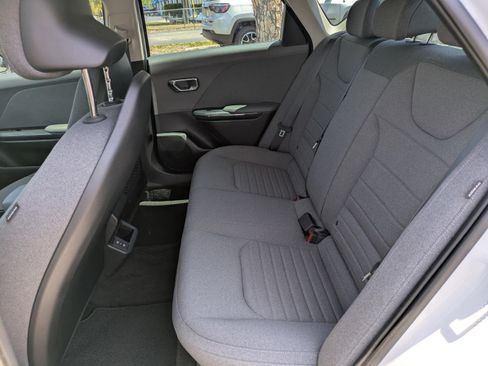 Certified 2025 Kia K4 EX FWD image 10