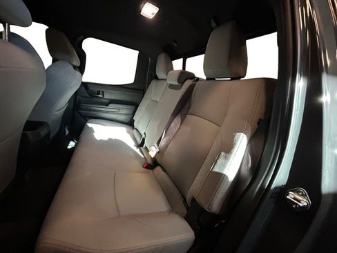 Certified 2025 Toyota Tacoma TRD Off-Road image 13