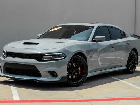 Used 2021 Dodge Charger Scat Pack w/ Plus Group RWD image 7
