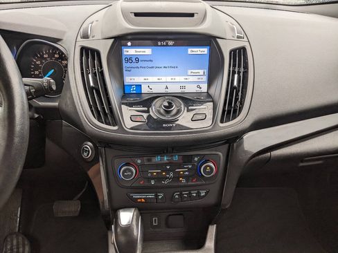 Used 2018 Ford Escape Titanium AWD/4WD image 20