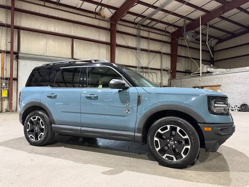 Used 2022 Ford Bronco Sport Outer Banks w/ Tech Package AWD/4WD image 3