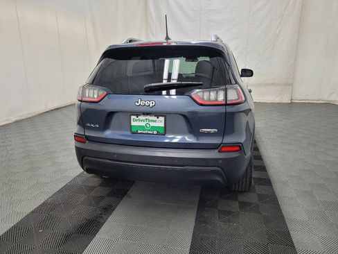 Used 2019 Jeep Cherokee Latitude Plus w/ Cold Weather Group AWD/4WD image 7