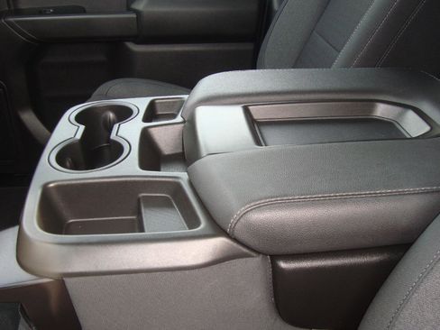 Used 2022 Chevrolet Silverado 1500 Custom image 27