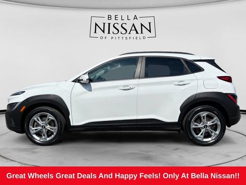 Used 2022 Hyundai Kona SEL AWD/4WD image 2