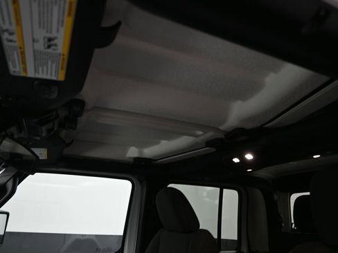 New 2026 Jeep Gladiator Willys image 2