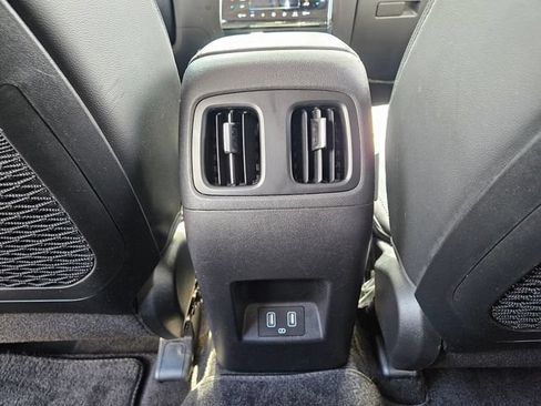 Used 2023 Hyundai Tucson Limited AWD/4WD image 11