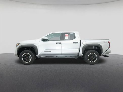 New 2026 Toyota Tacoma TRD Off-Road image 39