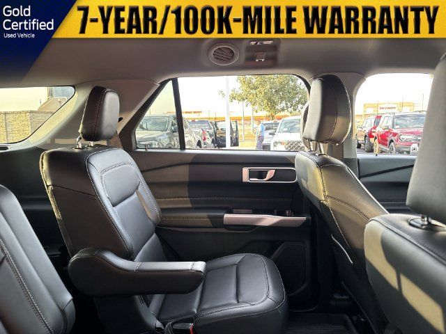 Used 2023 Ford Explorer XLT w/ Equipment Group 202A RWD image 17