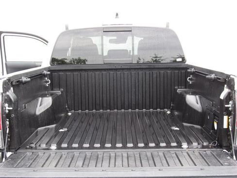 Certified 2023 Toyota Tacoma TRD Off-Road w/ Black Out Package (TMS) AWD/4WD image 9
