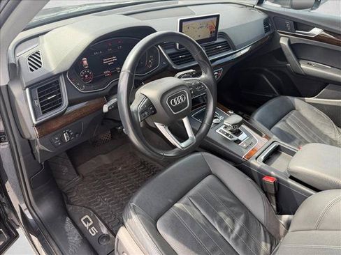 Used 2018 Audi Q5 2.0T Premium Plus w/ Premium Plus Package AWD/4WD image 5