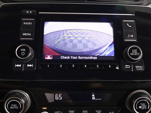 Used 2020 Honda CR-V LX image 40