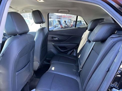 Used 2022 Buick Encore Preferred w/ Safety Package image 10
