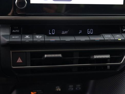 Used 2026 Toyota Camry SE image 9