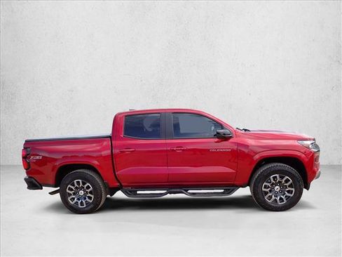 Used 2026 Chevrolet Colorado Z71 w/ Technology Package AWD/4WD image 5