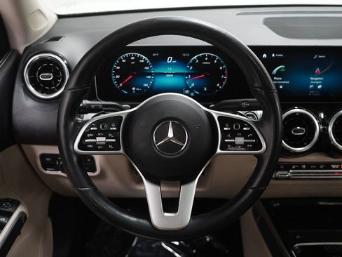 Certified 2021 Mercedes-Benz GLB 250 4MATIC image 19