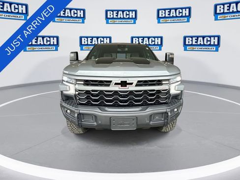 Used 2024 Chevrolet Silverado 1500 ZR2 w/ ZR2 Bison Edition image 3