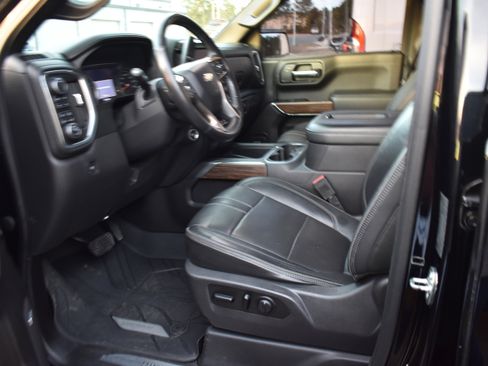 Used 2019 Chevrolet Silverado 1500 High Country w/ Trailer Camera Package image 12