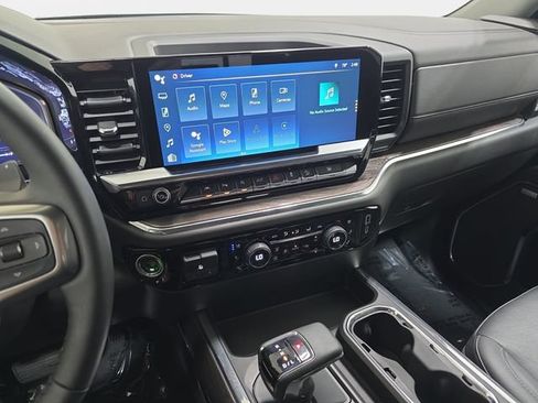 Used 2024 Chevrolet Silverado 1500 LTZ w/ LTZ Convenience Package II AWD/4WD image 20