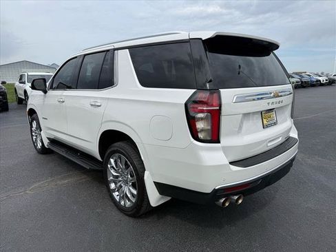 Used 2022 Chevrolet Tahoe Premier w/ Premium Package 2 AWD/4WD image 3