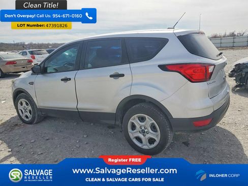 Used 2019 Ford Escape S image 3