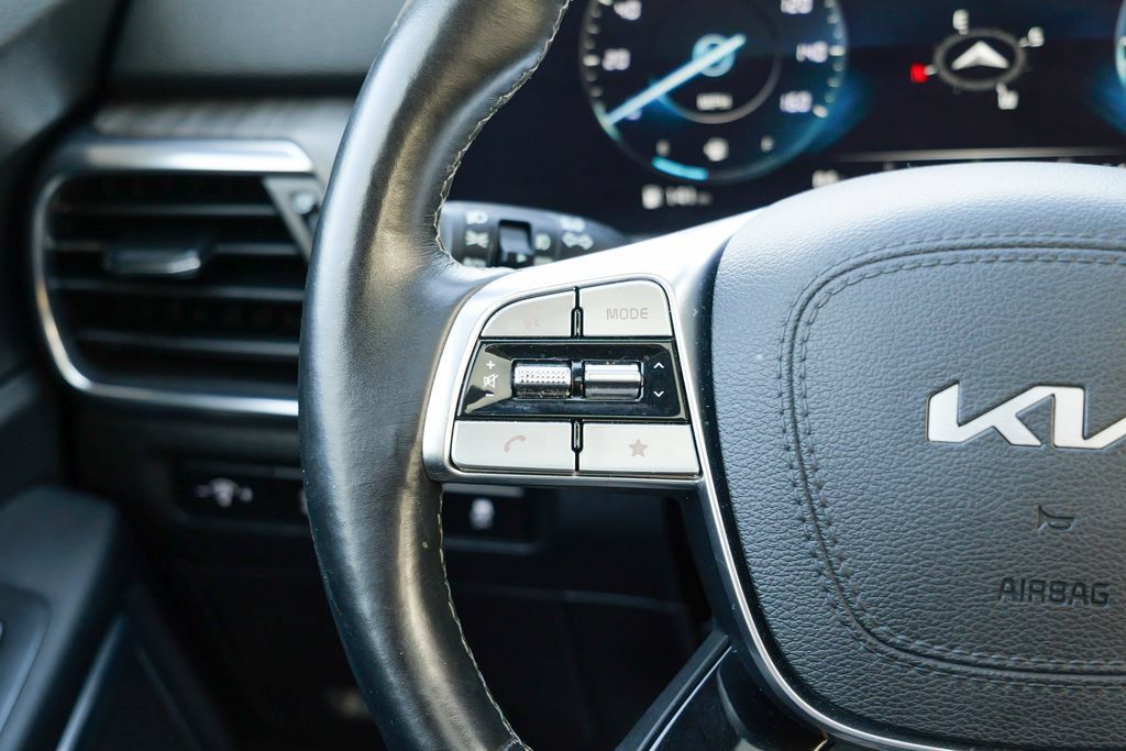 Used 2023 Kia Telluride SX AWD/4WD image 46