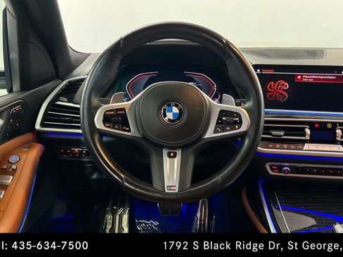 Used 2022 BMW X7 xDrive40i w/ M Sport Package AWD/4WD image 12