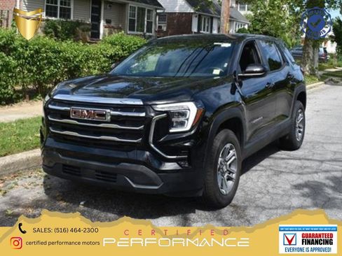Used 2025 GMC Terrain Elevation AWD/4WD image 1