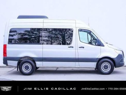 Used 2024 Mercedes-Benz Sprinter 2500 image 6