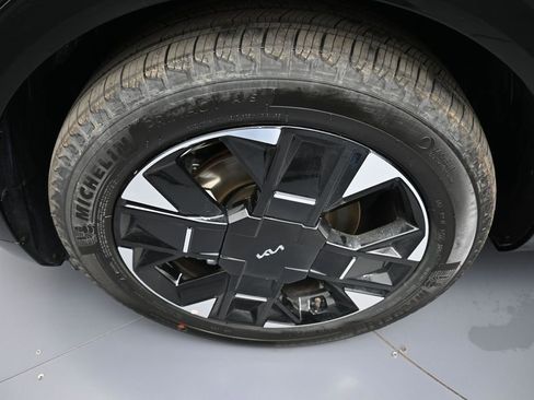 New 2026 Kia Sportage SX AWD/4WD image 14