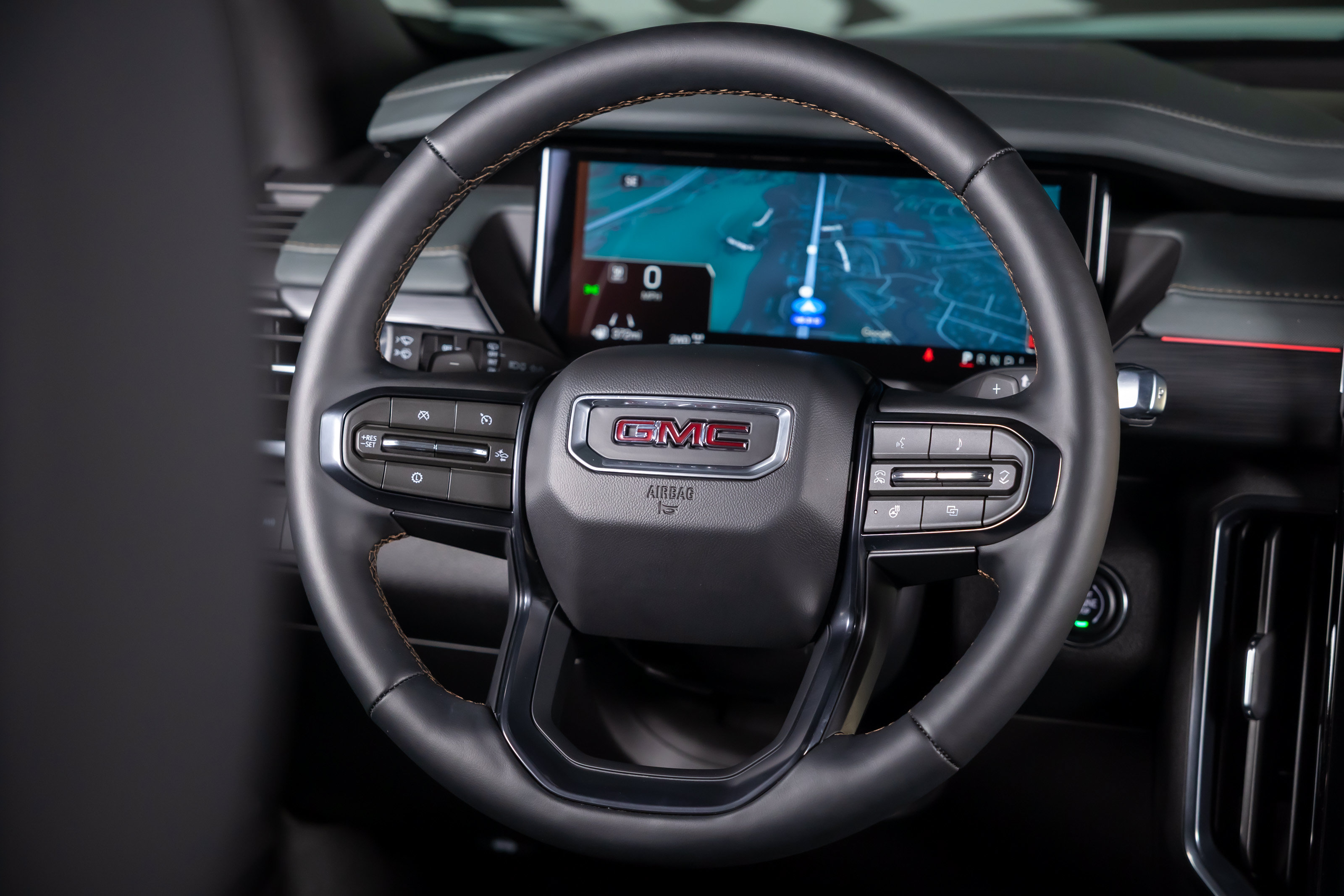 Used 2026 GMC Acadia AT4 w/ Luxury Package AWD/4WD image 26