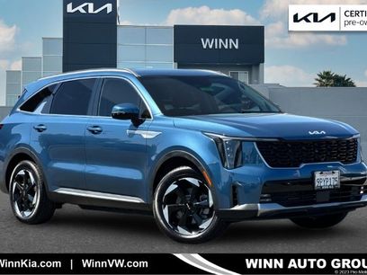 Certified 2025 Kia Sorento EX