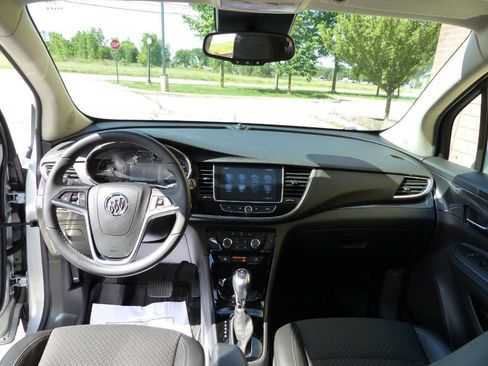 Used 2021 Buick Encore Preferred w/ Safety Package AWD/4WD image 37