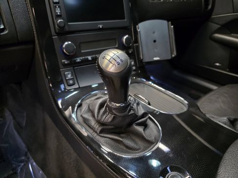Used 2009 Chevrolet Corvette Coupe w/ Preferred Equipment Group RWD image 4