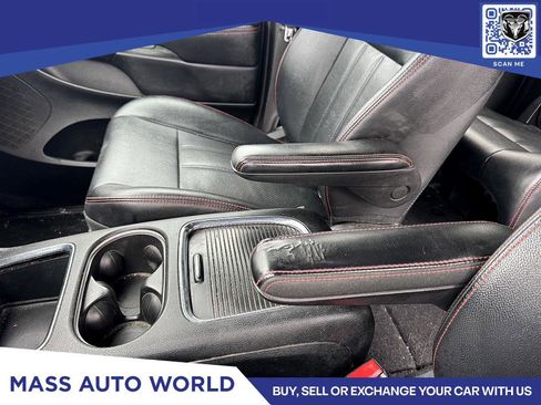 Used 2017 Dodge Grand Caravan GT image 8