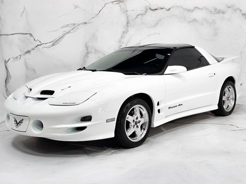 Used 2002 Pontiac Firebird Formula image 18